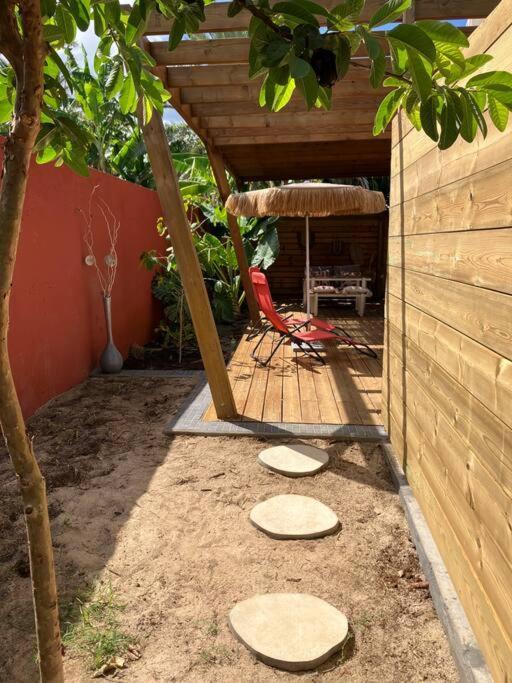 Kazacoco Bungalow A 5 Min A Pieds Du Lagon Ла Салин ла Ба Екстериор снимка